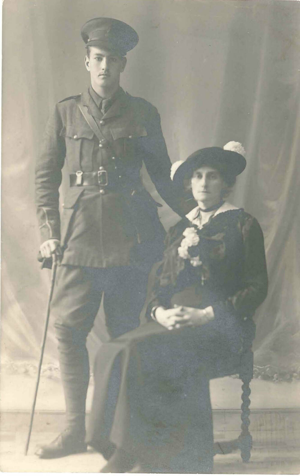 Photograph of Harry Jacob in his BEF uniform with his mother Violet, possibly 1914 or 1915
