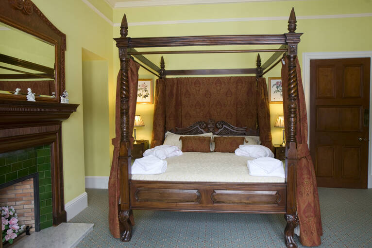 Four poster bed at Mar Lodge